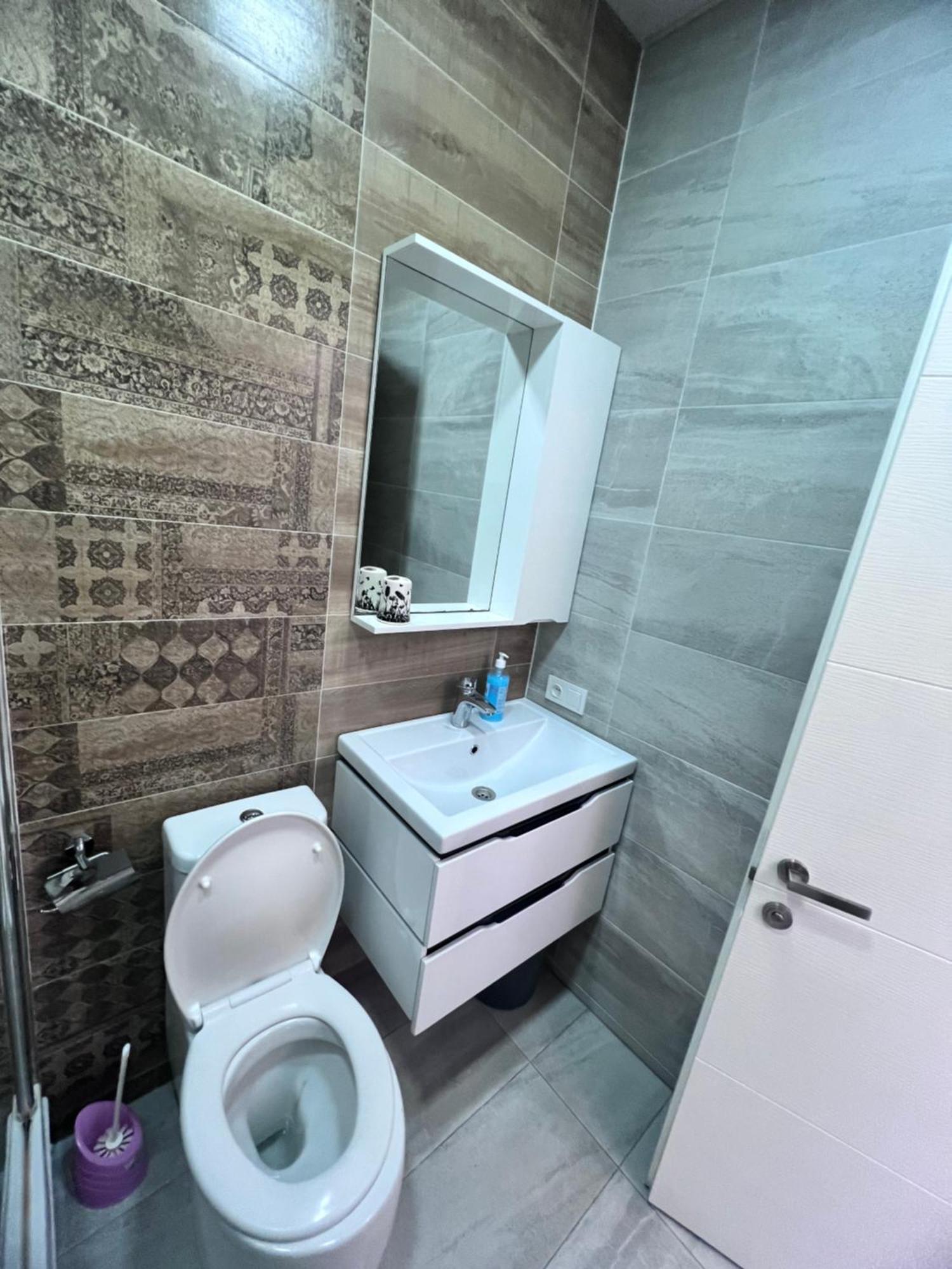 Apartamento Sophio House In Gagarini Tiflis Exterior foto